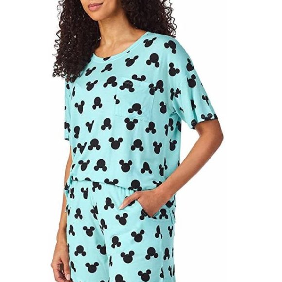 Disney Intimates & Sleepwear Disney Short Pajama Set With Pockets Poshmark